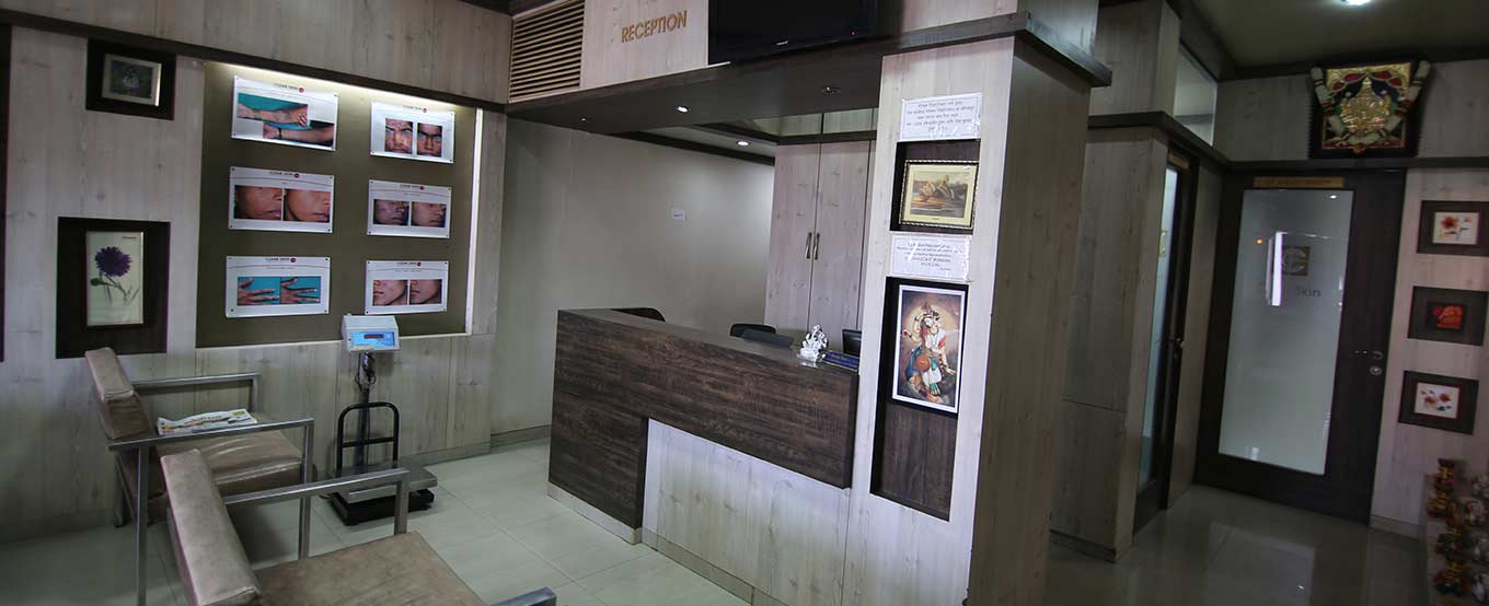 Reception Karad Clinic | HairMD, Pune